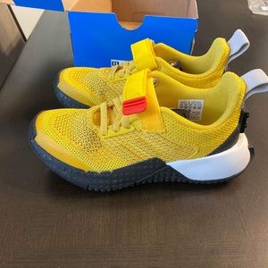 ADIDAS X LEGO® SPORT PRO SHOES used few times still like new size 12 toddler